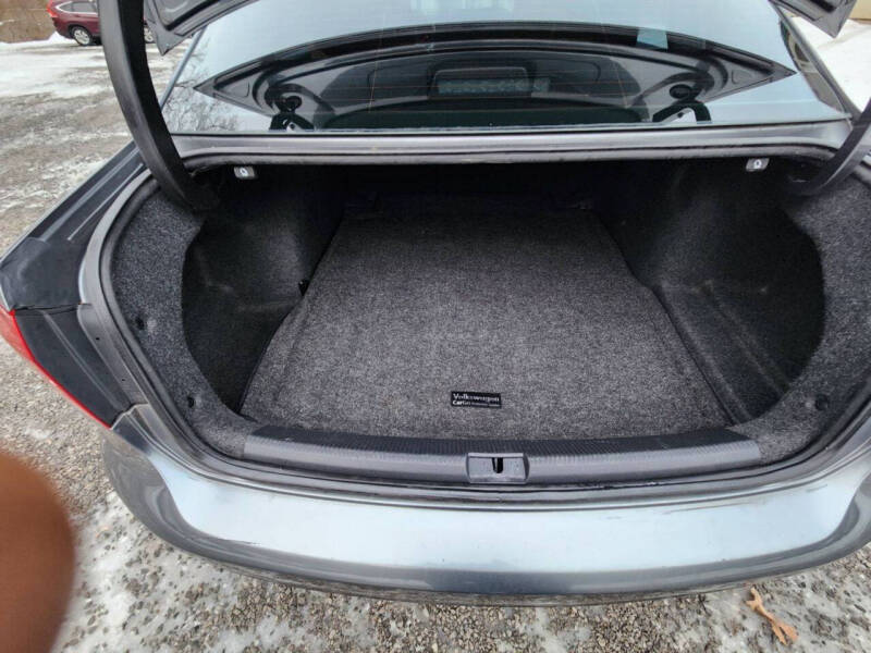 2012 Volkswagen Passat SE PZEV