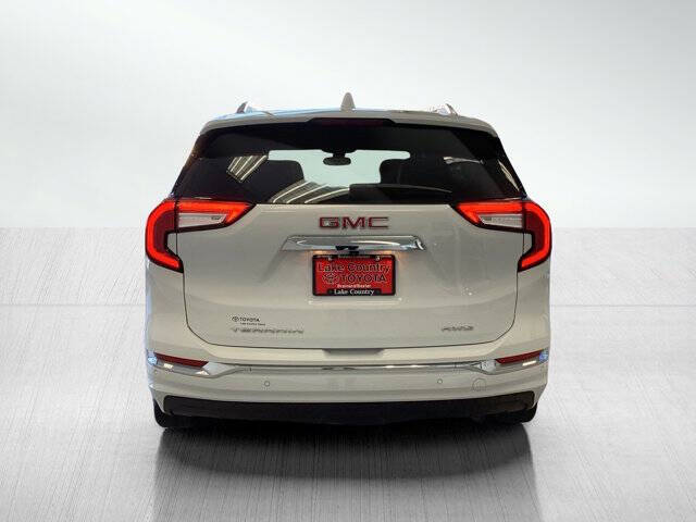 2024 GMC Terrain Denali