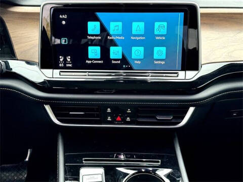 2024 Volkswagen Atlas SE