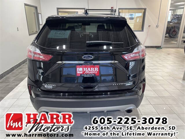 2020 Ford Edge Titanium