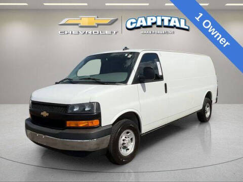 2022 Chevrolet Express 2500