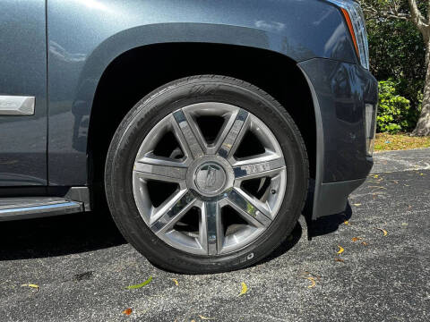 2020 Cadillac Escalade ESV Luxury