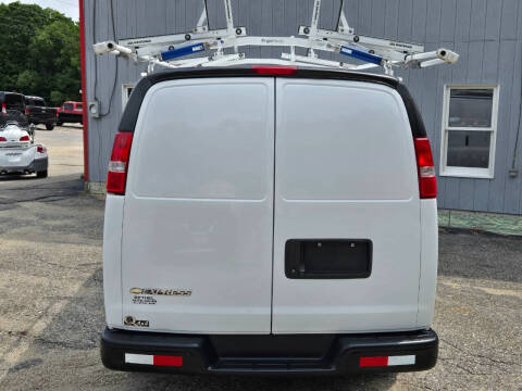 2020 Chevrolet Express 2500