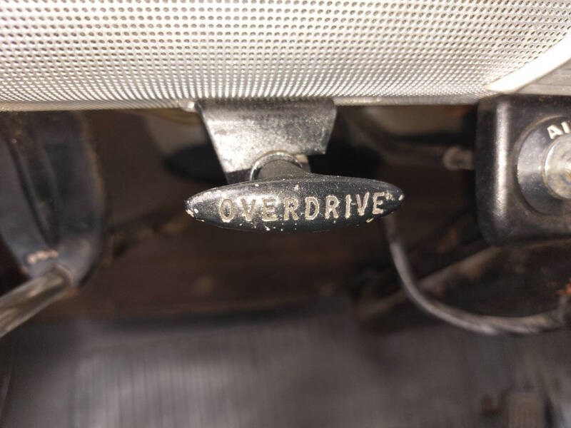 1951 Ford Deluxe