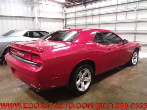 2011 Dodge Challenger SE