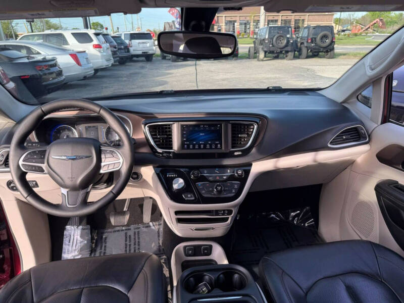 2018 Chrysler Pacifica Touring L