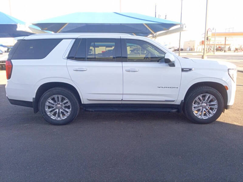 2023 GMC Yukon SLT