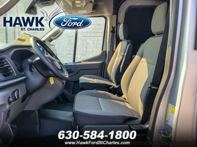 2025 Ford Transit 250