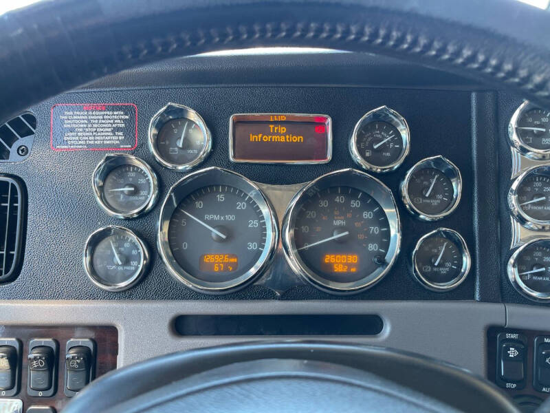 2014 Peterbilt 388