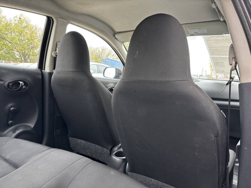 2015 Nissan Versa 1.6 S