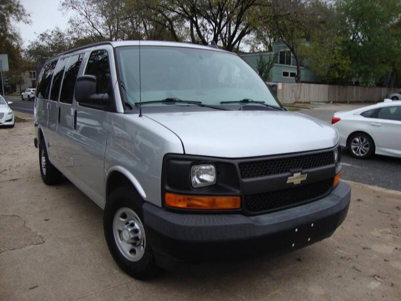 2017 Chevrolet Express LS 2500