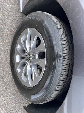 2022 Toyota Sienna XLE 7-Passenger