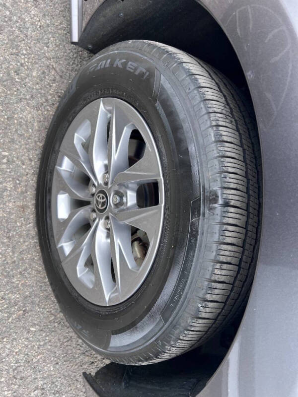 2022 Toyota Sienna XLE 7-Passenger