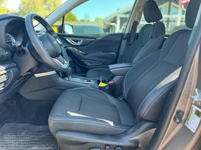 2022 Subaru Forester Premium