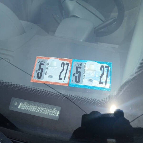 2005 Saturn Ion 1