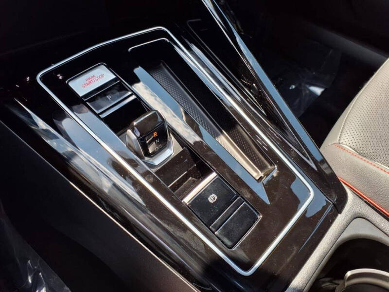 2025 Volkswagen Golf GTI SE