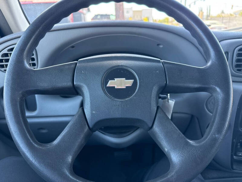 2005 Chevrolet TrailBlazer LS