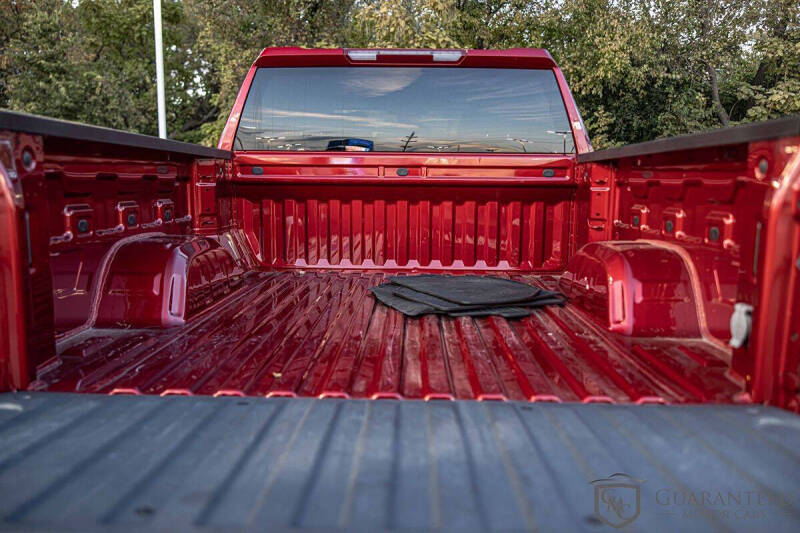 2024 GMC Sierra 1500 Elevation Standard