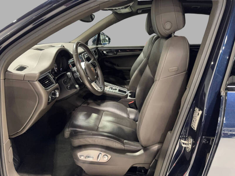 2018 Porsche Macan S