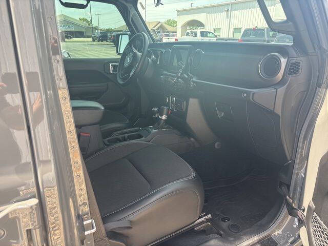 2023 Jeep Gladiator