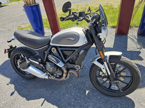 2017 Ducati Scrambler Silver Ice Ed