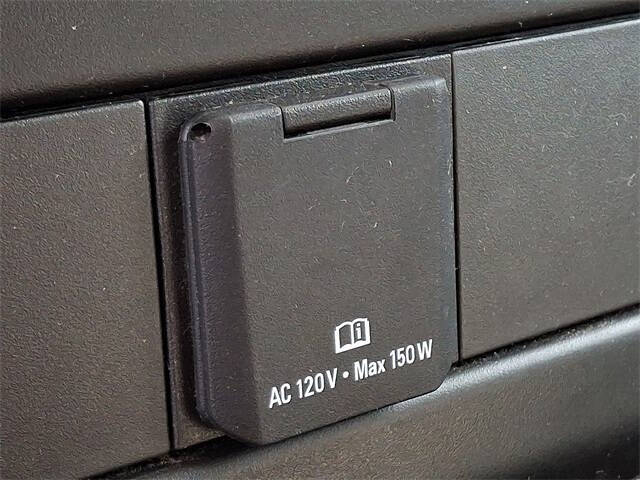 2023 Chevrolet Express 2500