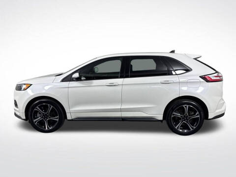 2022 Ford Edge ST