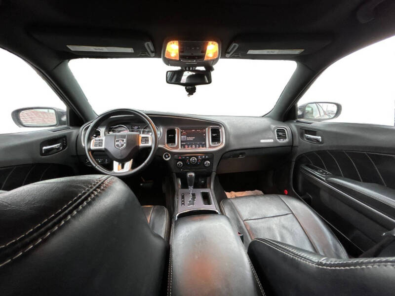 2014 Dodge Charger R/T Plus
