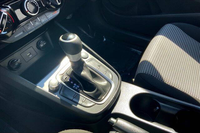 2023 Hyundai Kona SE