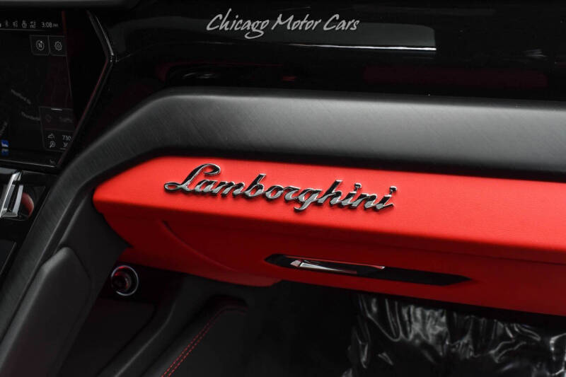 2022 Lamborghini Urus
