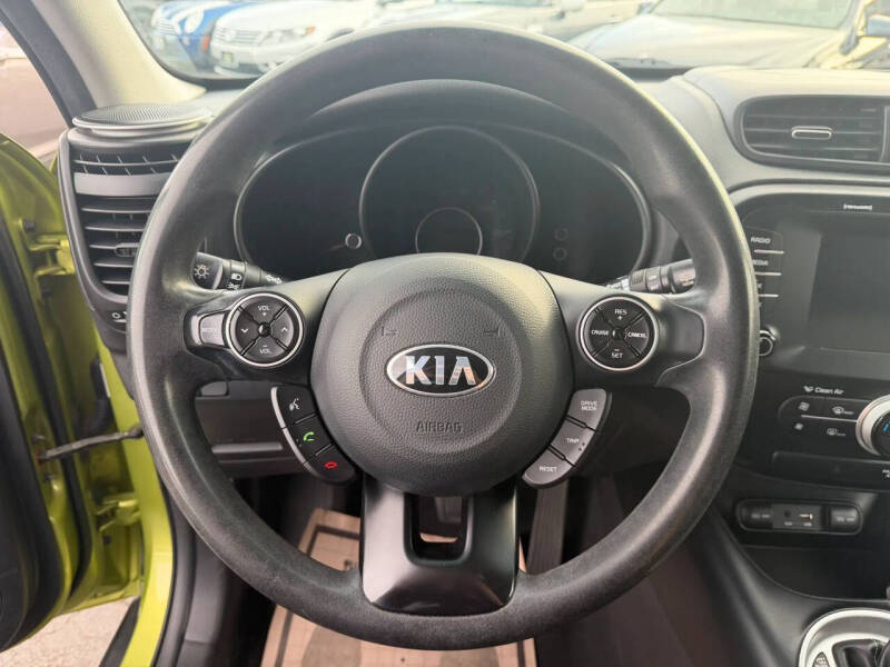 2018 Kia Soul +