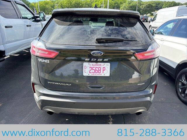 2021 Ford Edge Titanium