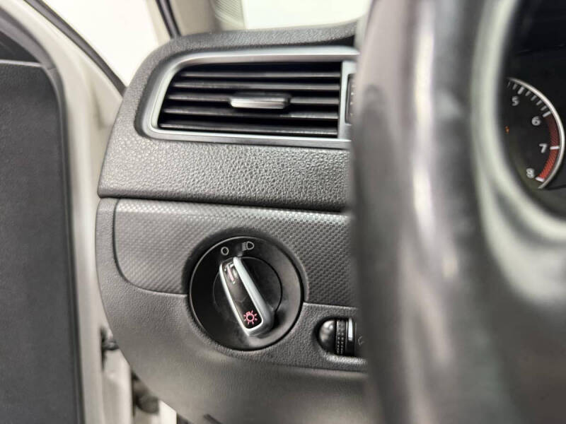 2012 Volkswagen Jetta