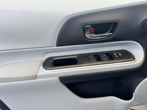2014 Toyota Prius c