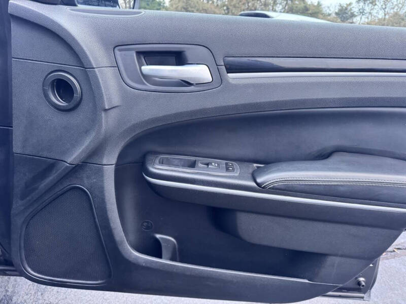 2021 Chrysler 300 S V6