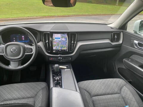 2023 Volvo XC60 B5 Core