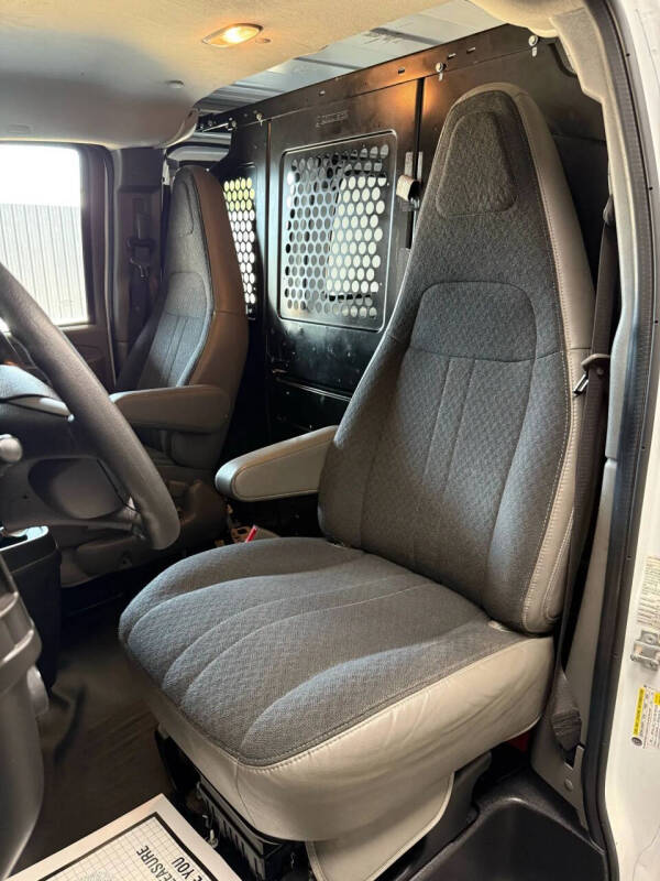 2019 Chevrolet Express 2500
