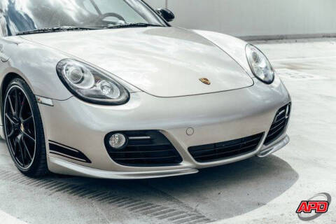 2012 Porsche Cayman R