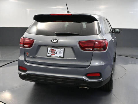 2020 Kia Sorento LX V6
