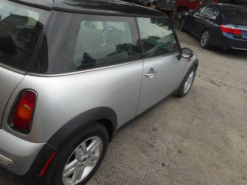 2004 MINI Cooper
