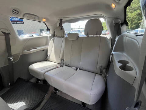 2014 Toyota Sienna