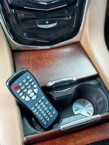 2015 Cadillac Escalade Platinum