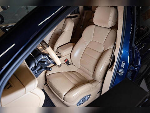 2015 Porsche Macan S