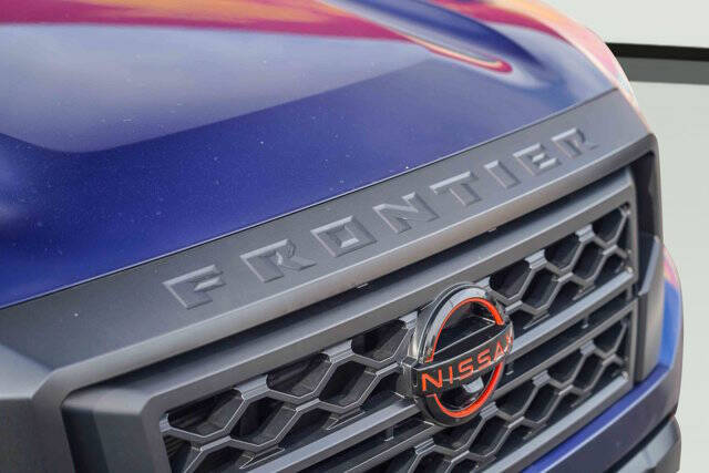 2023 Nissan Frontier PRO-X