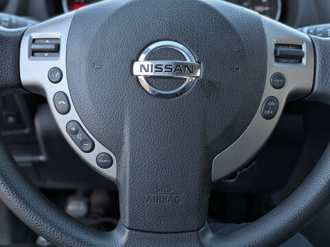 2012 Nissan Rogue S