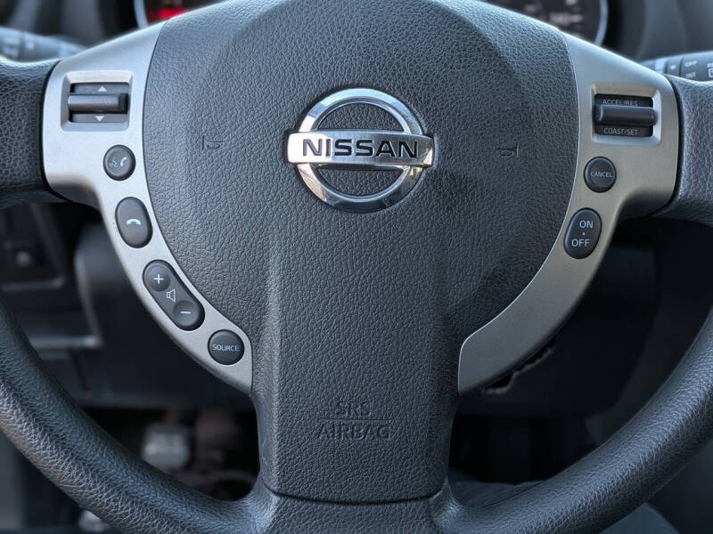 2012 Nissan Rogue S