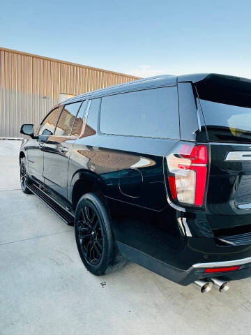 2021 Chevrolet Suburban High Country