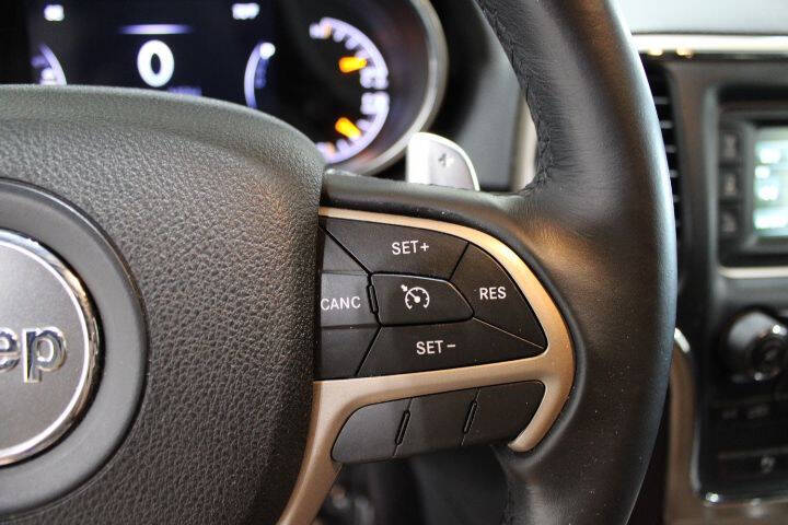 2017 Jeep Grand Cherokee Laredo