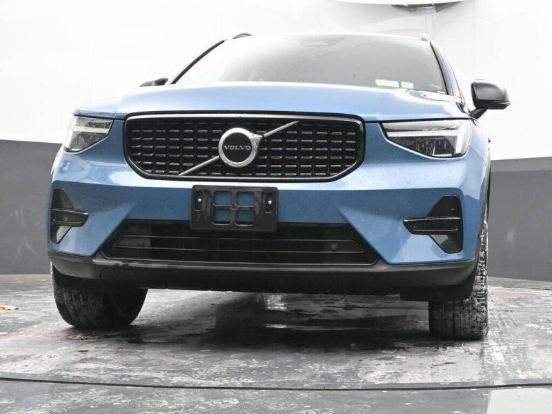 2024 Volvo XC40