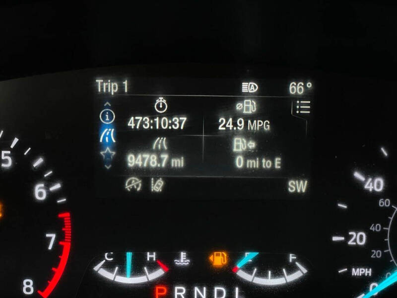 2020 Ford Escape SE